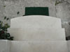 Scala esterna d'entrata in Giallo d'Istria bocciardato con copertina aiuola