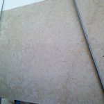 Il Trani Bronzetto è un marmo di consistenza naturale proveniente da Trani (BT). Si presenta con una texture uniforme dal colore beige. Si tratta di un materiale che viene impiegato sia in ambienti esterni che interni, facendo sempre attenzione alle zone con clima rigido. È ideale per rivestimenti e pavimentazioni.